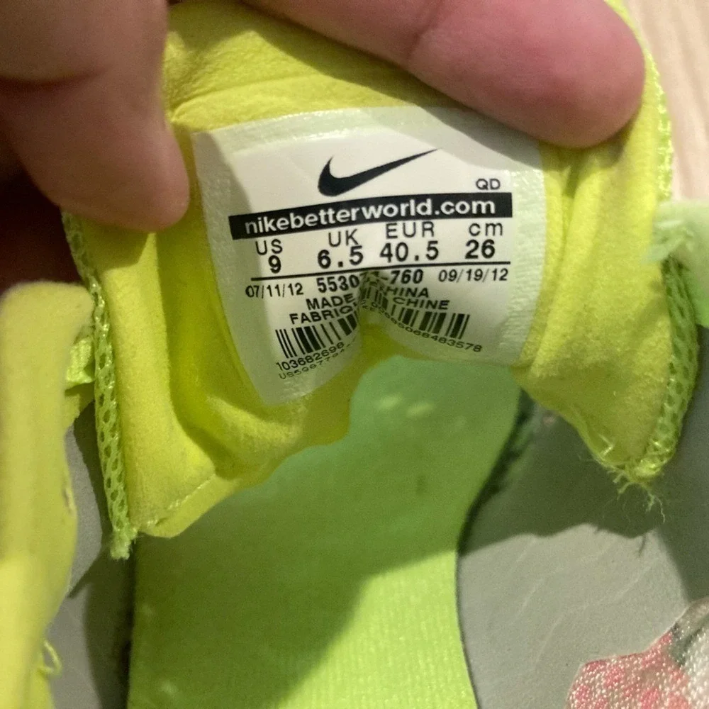 Nike Zoom Neon Highlighter Yellow Track Shoes w/Black and‎ Pink Accents